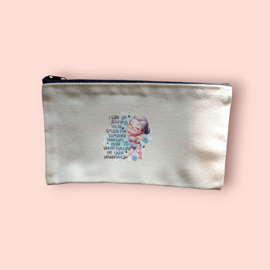 Pencil case/make-up bag